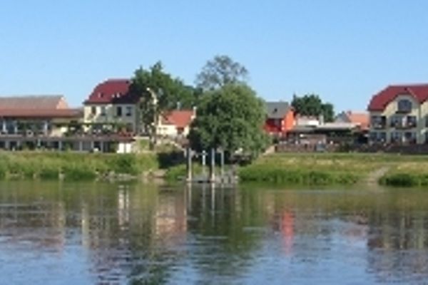 Elbterrassen Zu Brambach (Dessau-Roßlau - Dessau)